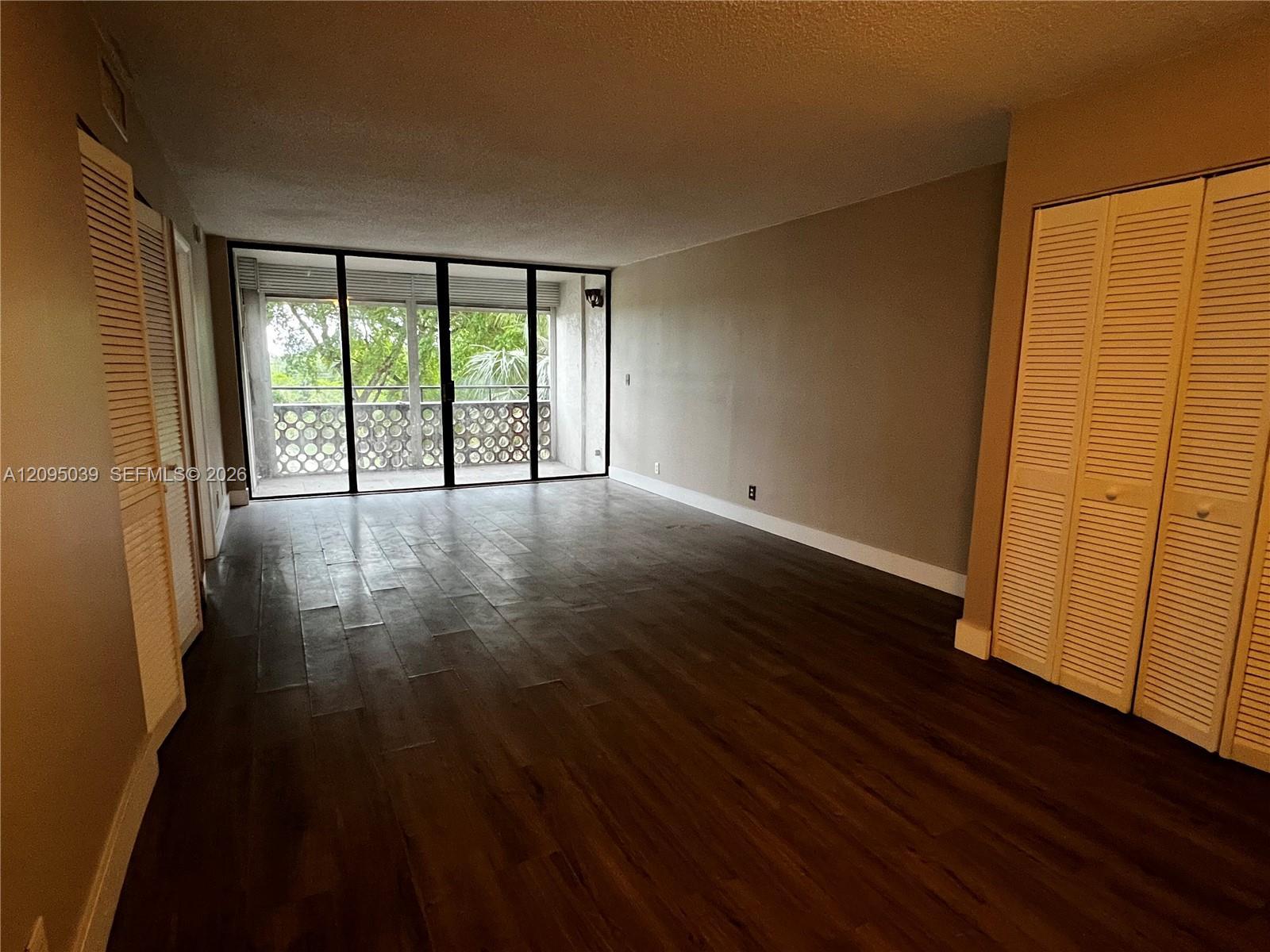 4222 Inverrary Blvd # 4305, Lauderhill FL 33319 photo 3
