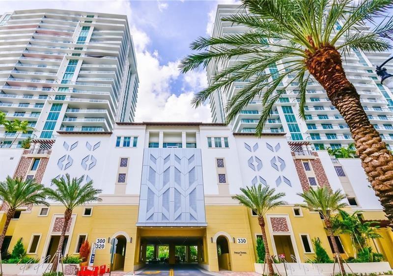 330 Sunny Isles Boulevard # 803, Sunny Isles Beach FL 33160 photo 2