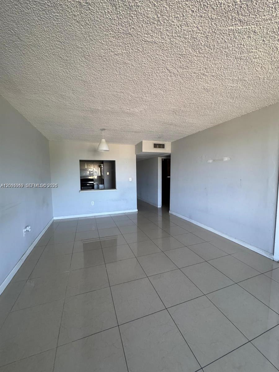 10090 NW 80th Ct # 1361, Hialeah Gardens FL 33016 photo 3