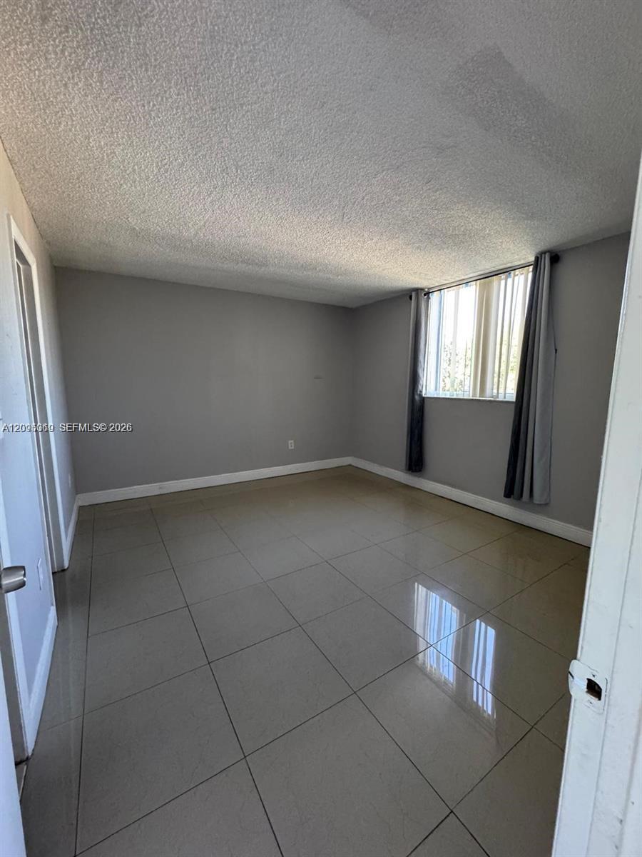 10090 NW 80th Ct # 1361, Hialeah Gardens FL 33016 photo 5