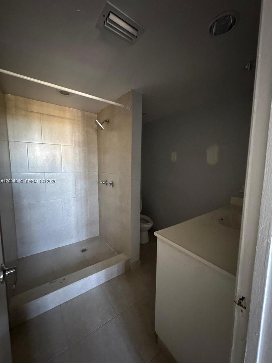 10090 NW 80th Ct # 1361, Hialeah Gardens FL 33016 photo 4