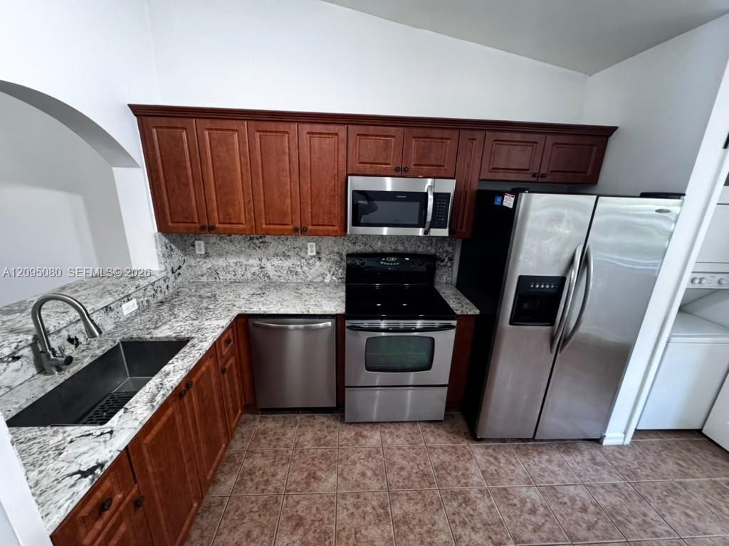 Homestead, FL 33035 photo 5
