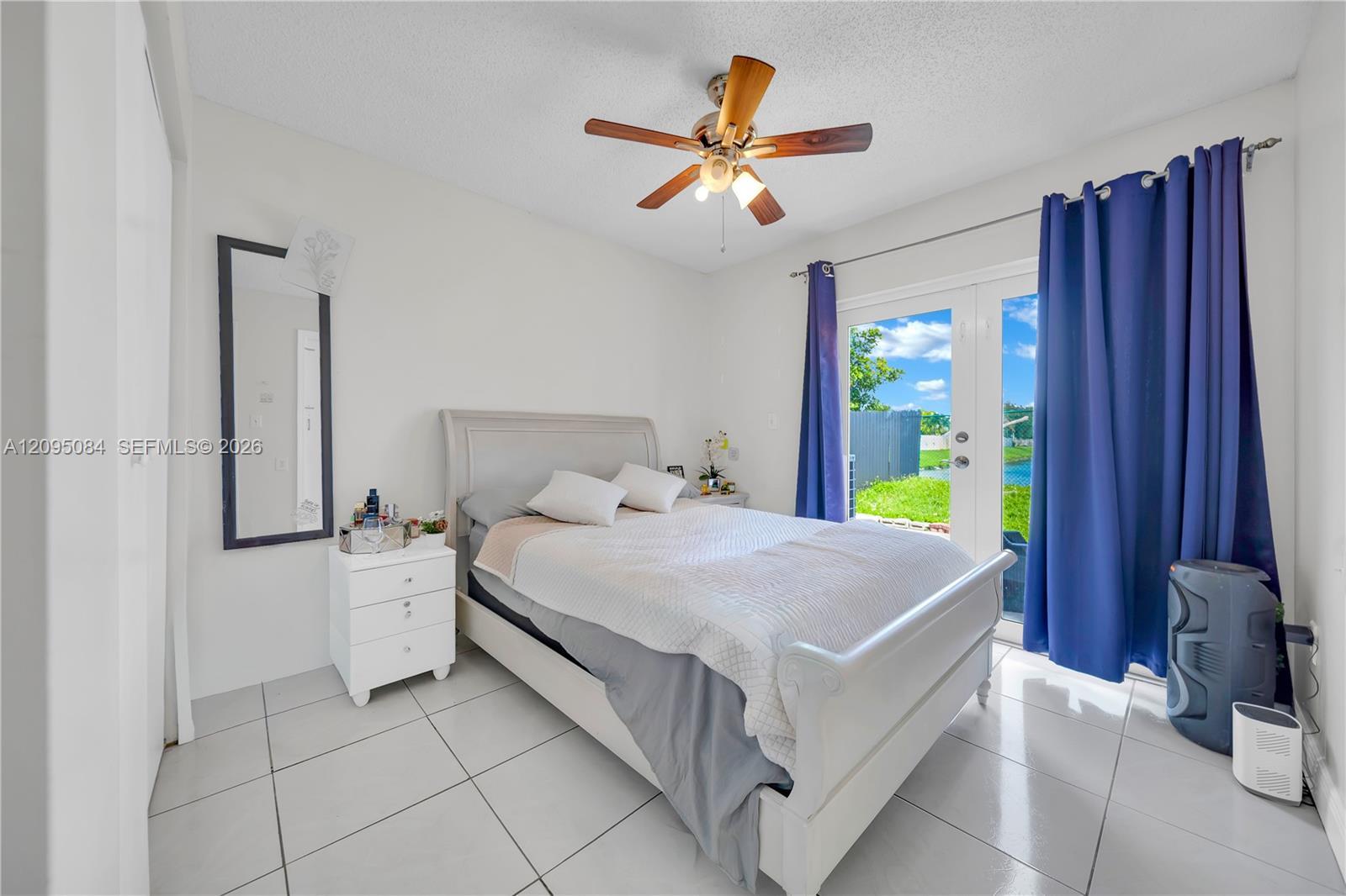 20273 NW 32nd Ave, Miami Gardens FL 33056 photo 2