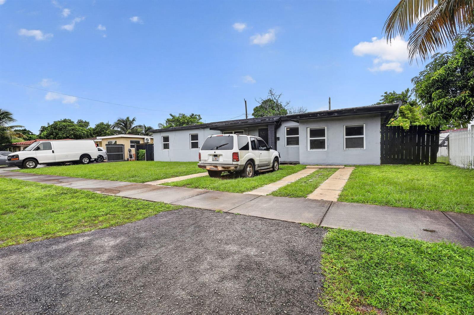 19320 NW 6TH Court, Miami Gardens FL 33169 photo 3
