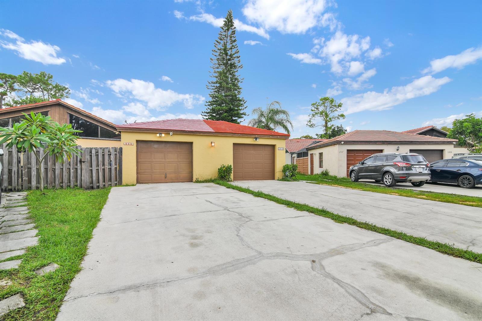 1219 PERIWINKLE Place, Wellington FL 33414 photo 2