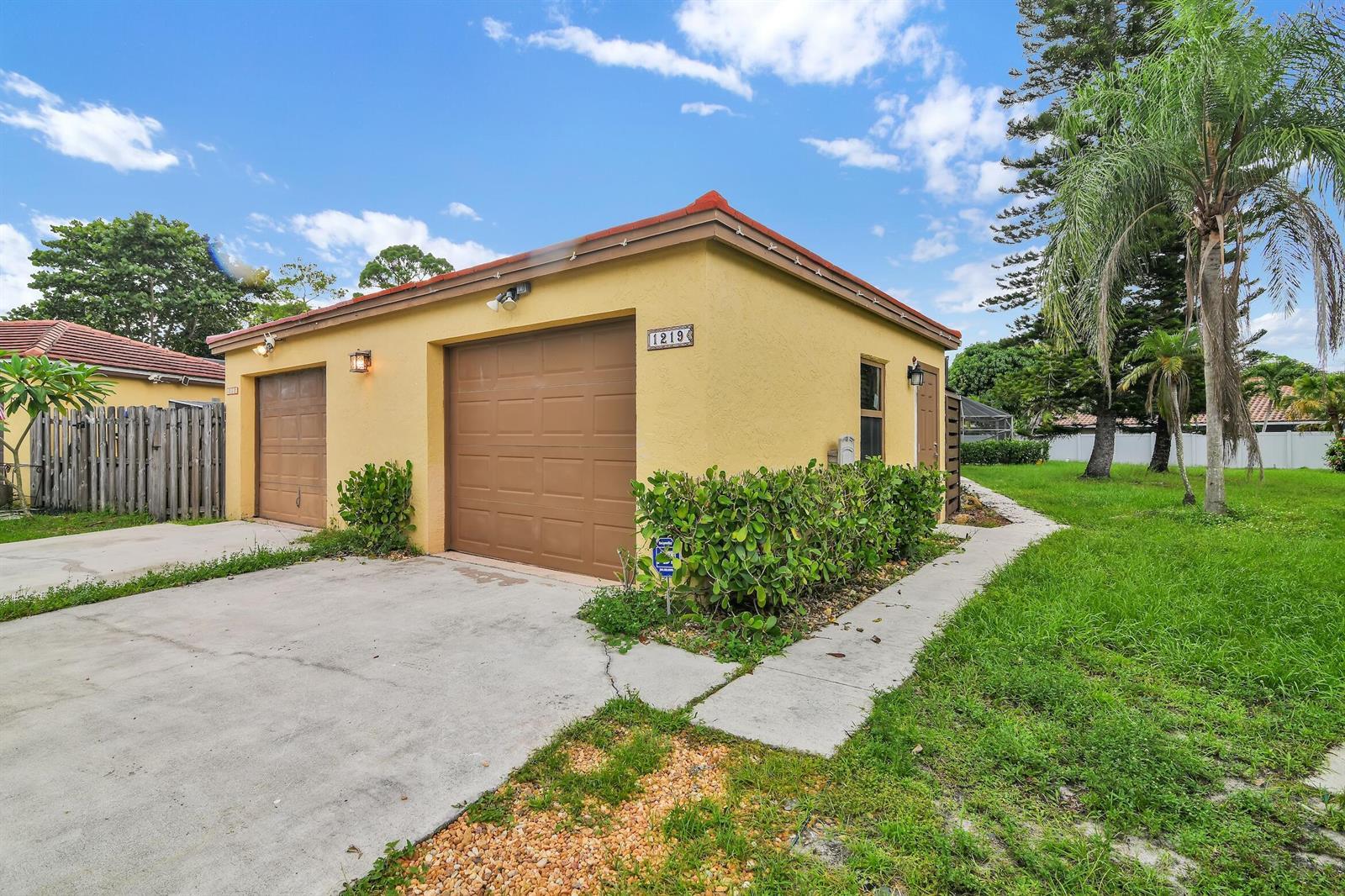 1219 PERIWINKLE Place, Wellington FL 33414 photo 3