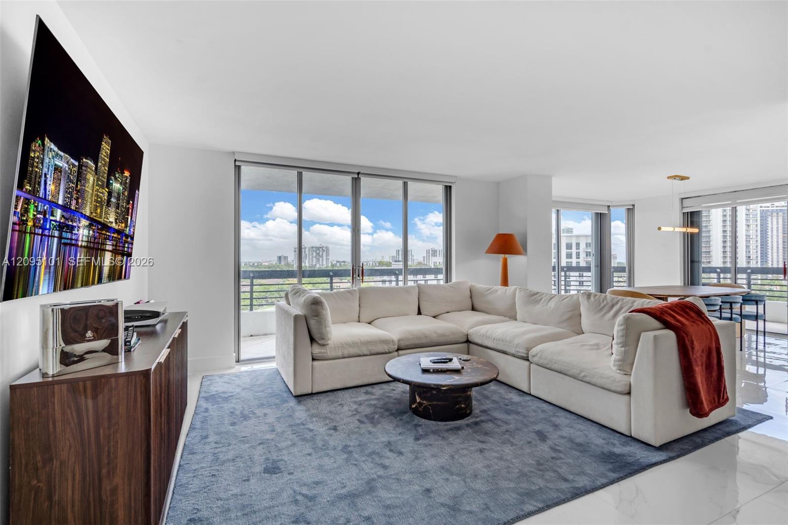 3500 Mystic Pointe Dr # 1205, Aventura FL 33180