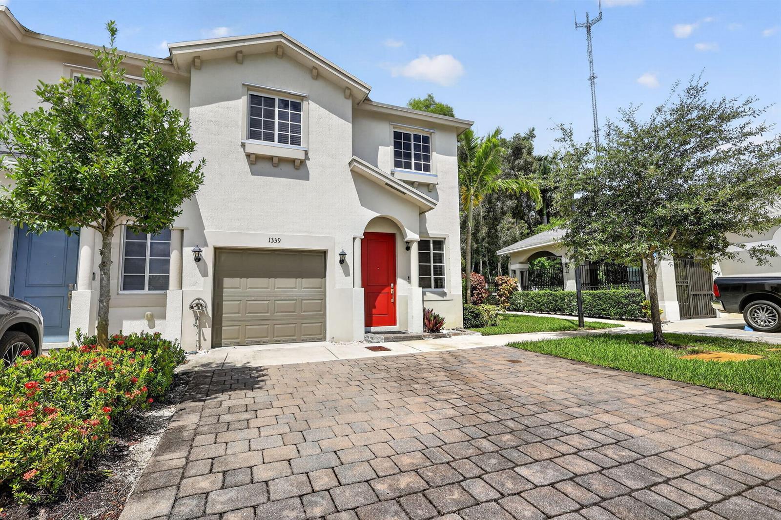 1339 NW 208TH Terrace, Miami Gardens FL 33169 photo 2