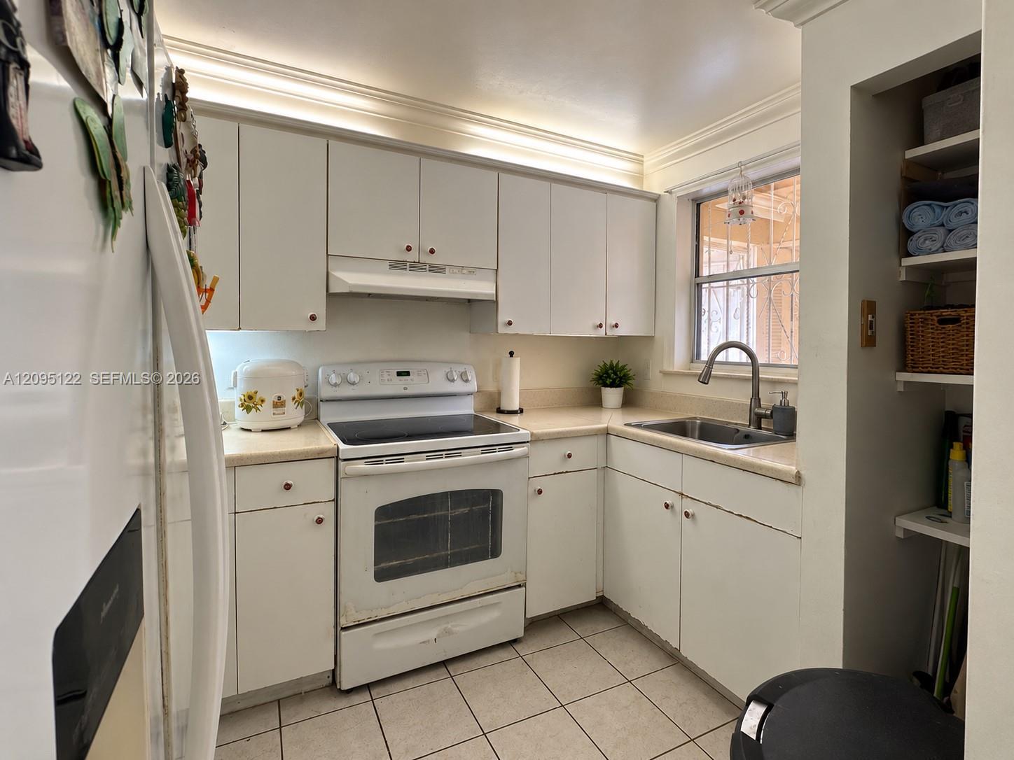 1103 W 39th Ter # 20, Hialeah FL 33012 photo 3