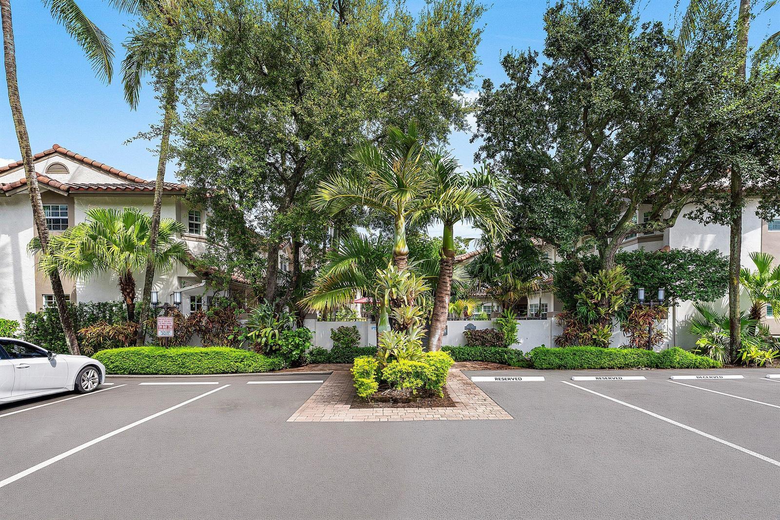 620 NE 9TH Avenue # 4, Fort Lauderdale FL 33304 photo 2
