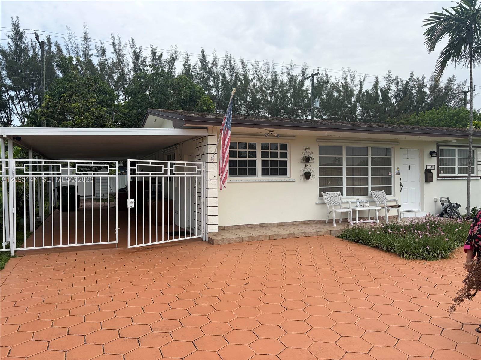 1051 W 47th St # 1051, Hialeah FL 33012 photo 3