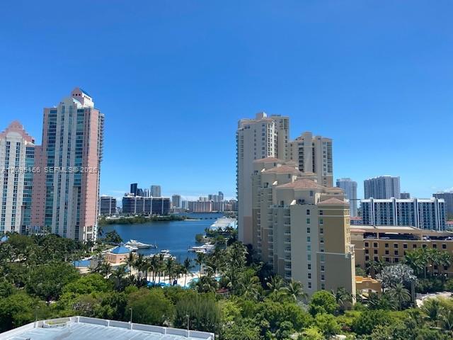 3300 NE 191st St # 1415, Aventura FL 33180