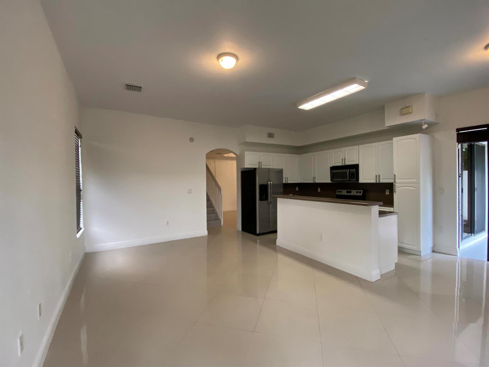 8936 SW 228th Lane, Cutler Bay FL 33190 photo 4