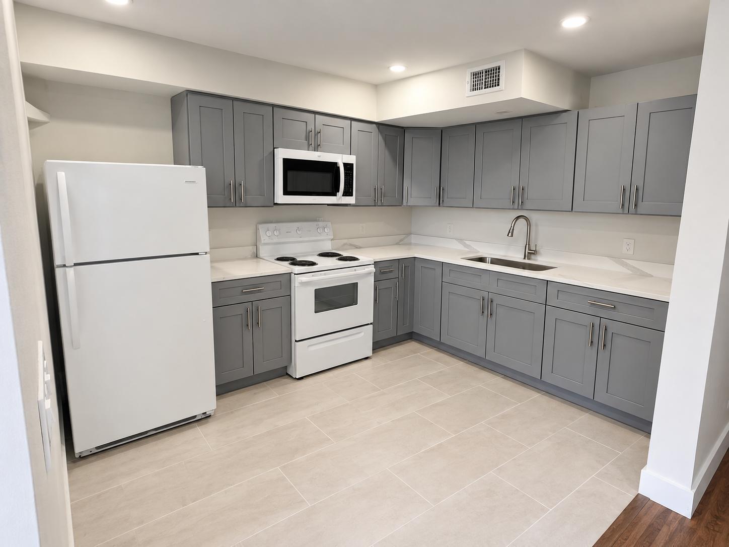 626 NW 179TH Street, Miami Gardens FL 33169 photo 2