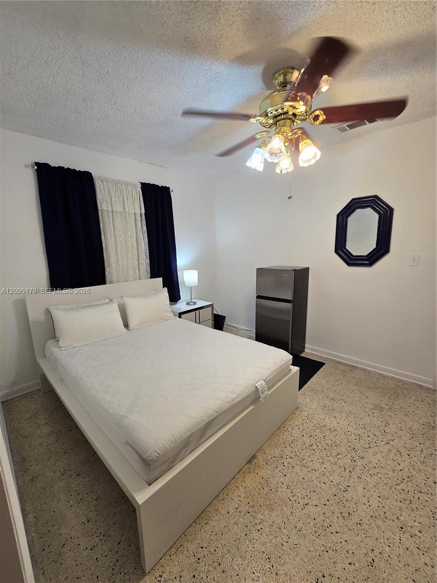 479 E 15th St # 1, Hialeah FL 33010 photo 2