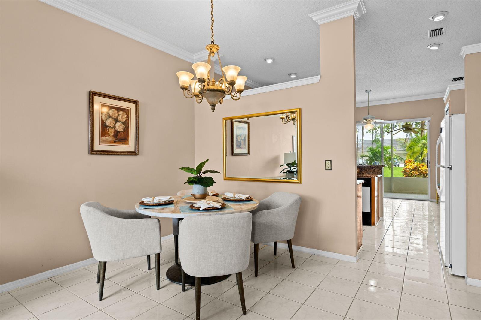 656 LAKE WELLINGTON Drive, Wellington FL 33414 photo 2
