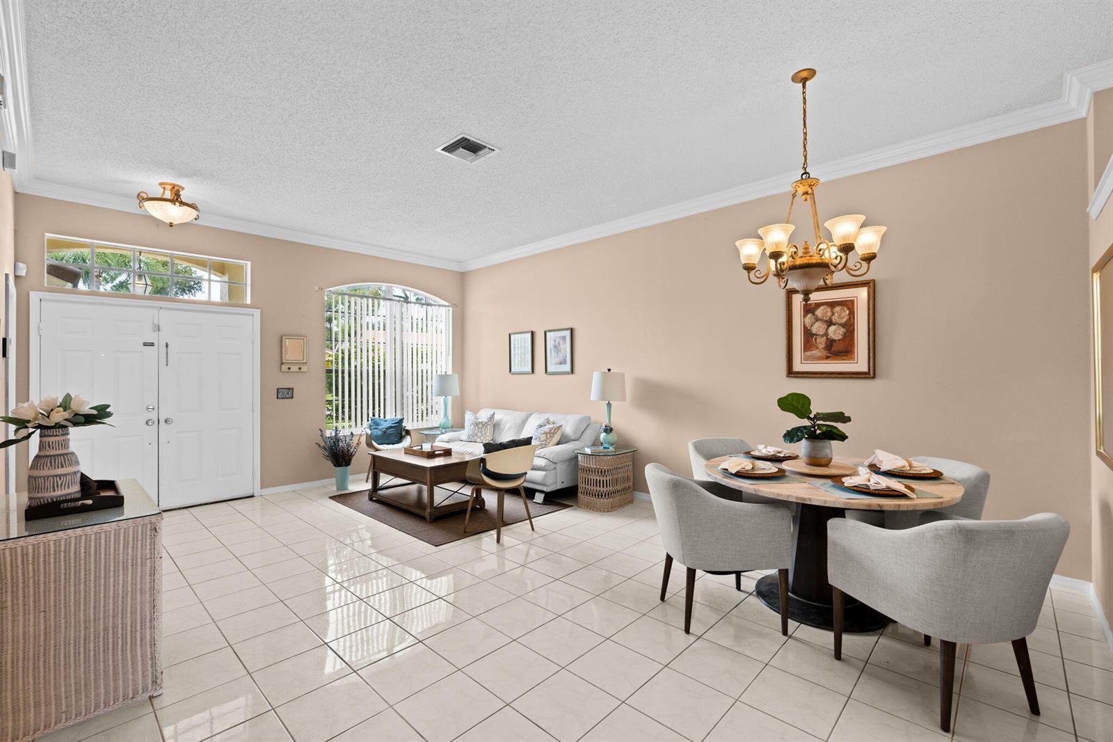 656 LAKE WELLINGTON Drive, Wellington FL 33414 photo 3