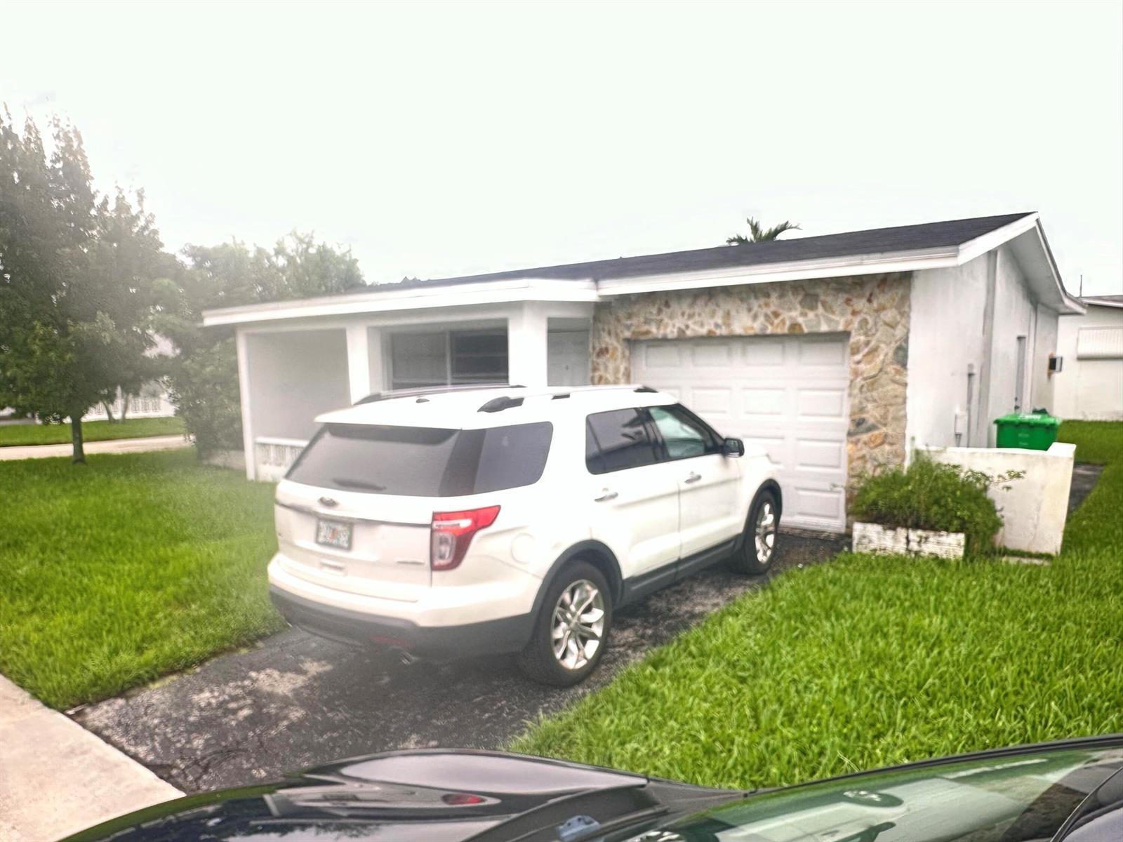 2301 NW 81ST Terrace, Sunrise FL 33322