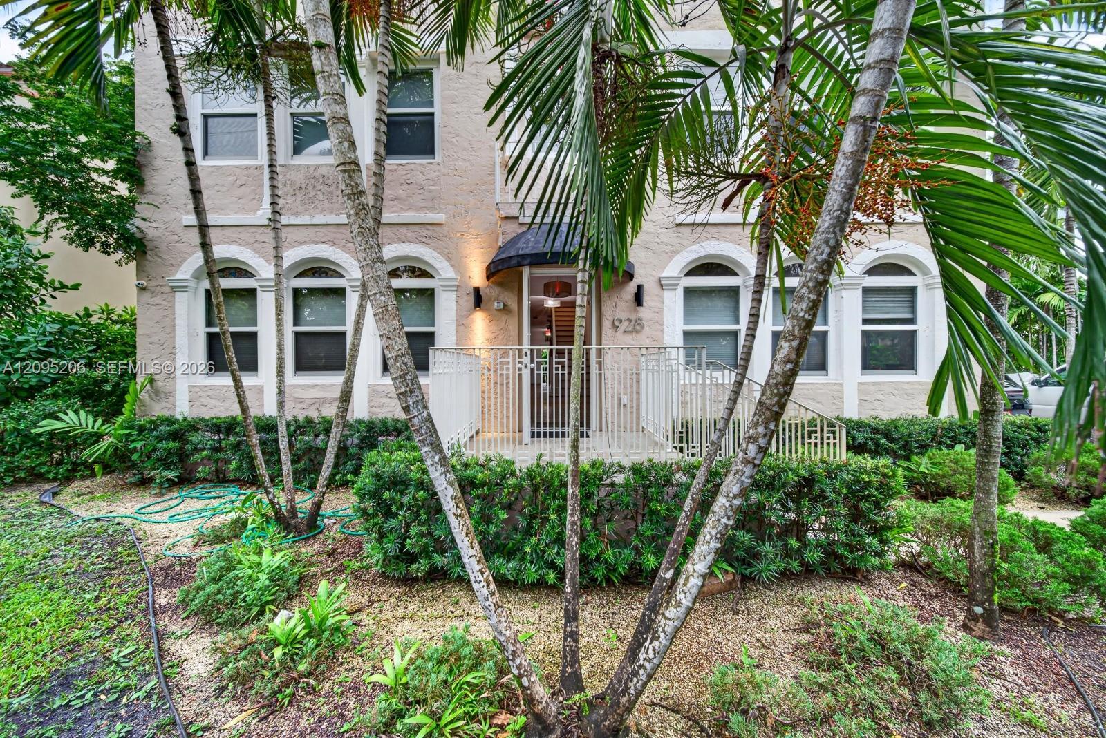 928 Bird Rd # 3, Coral Gables FL 33146