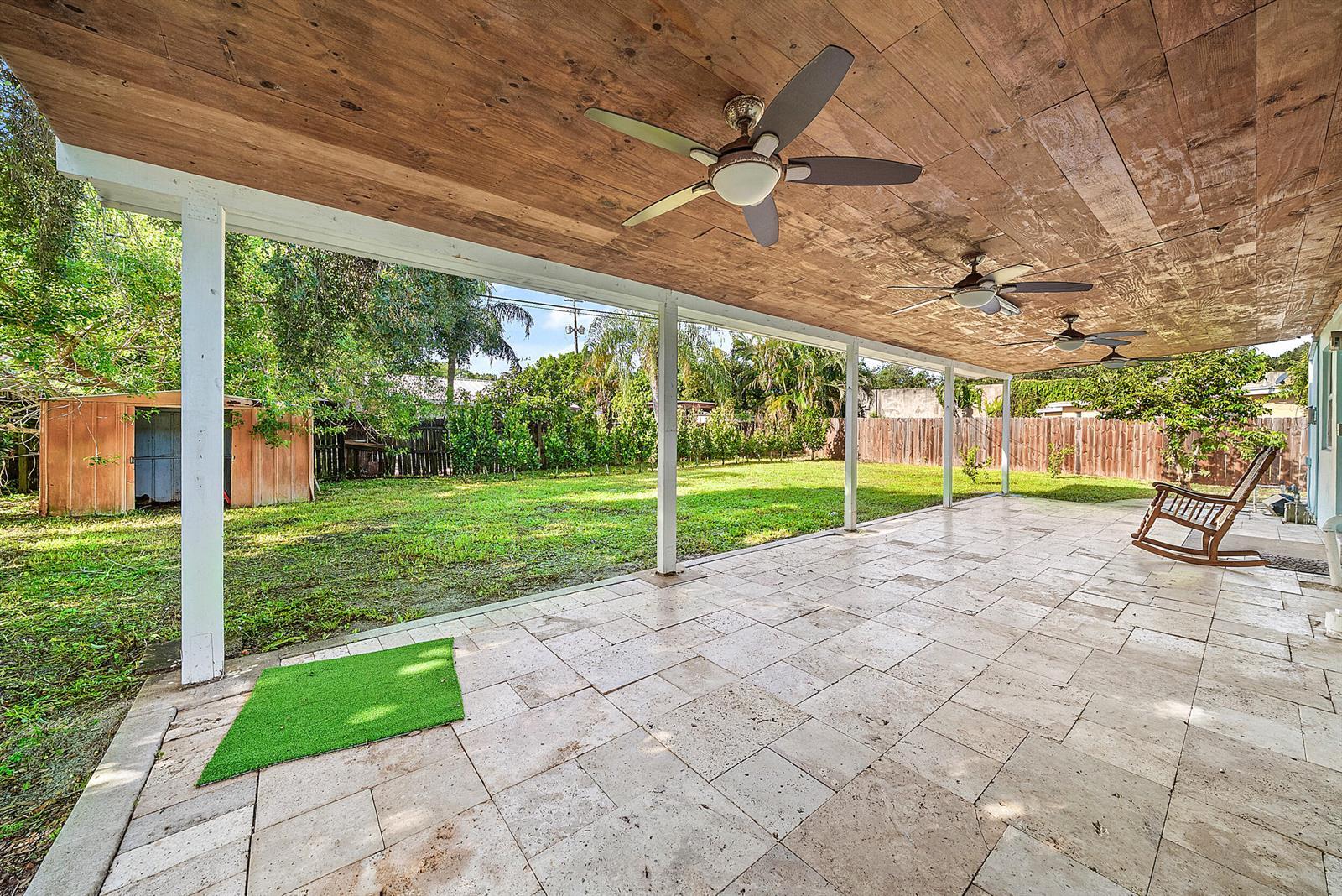 1446 W Jennings Street, Lantana FL 33462 photo 4