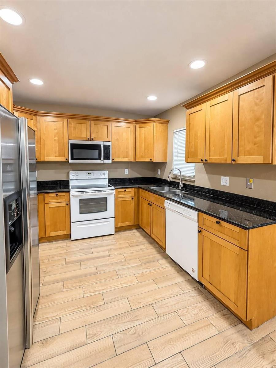 171 SE 3RD Street # B, Deerfield Beach FL 33441