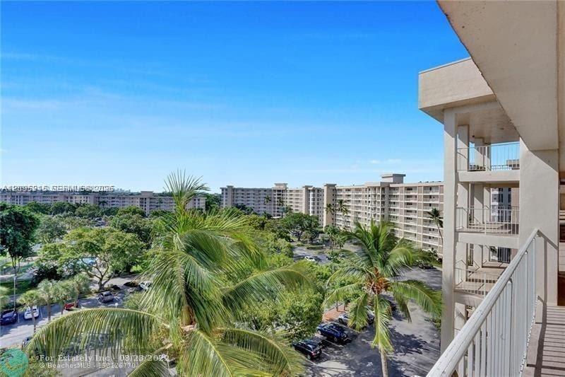 2661 S Course Dr # 804, Pompano Beach FL 33069 photo 3