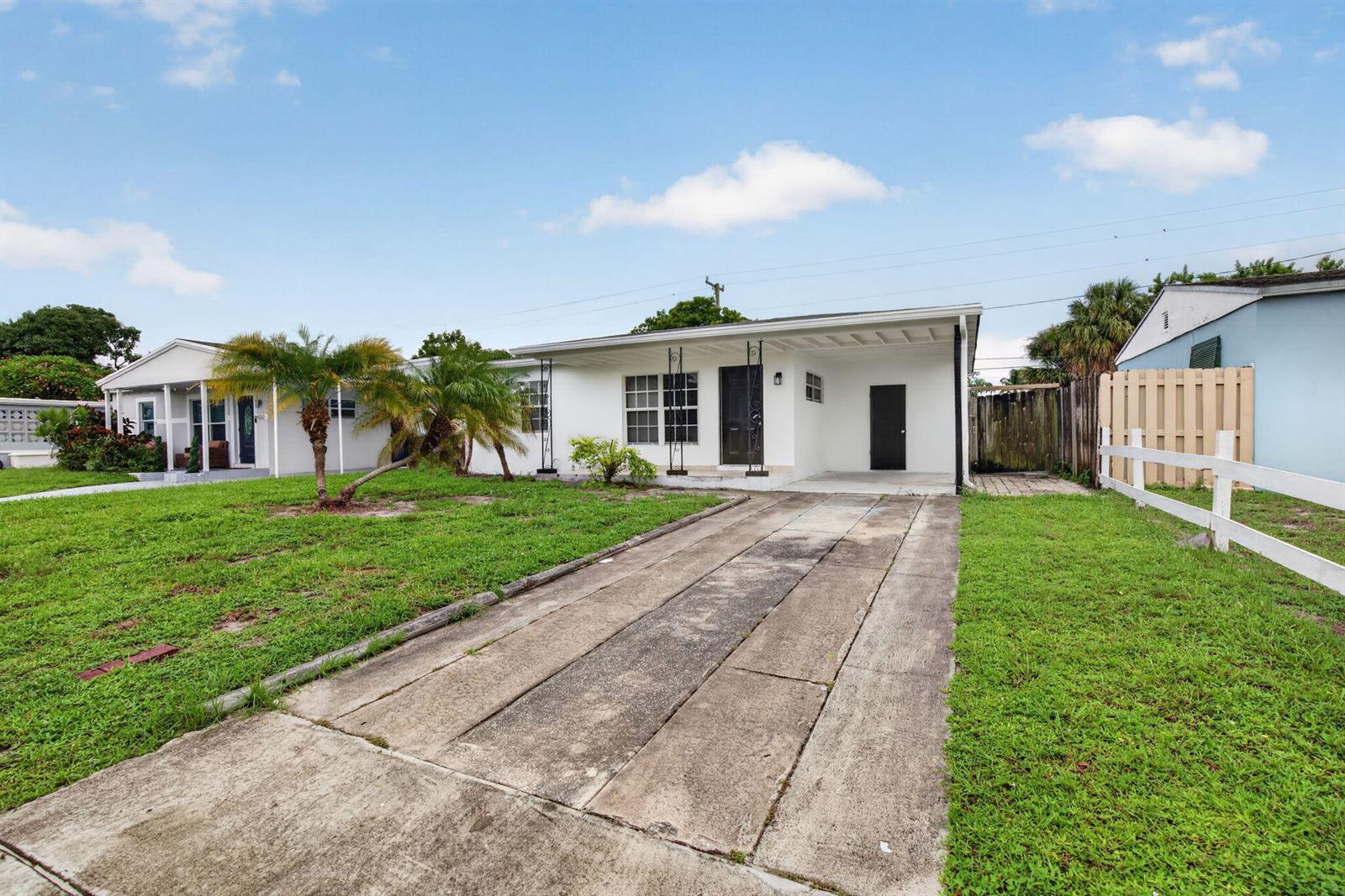 410 NW 52ND Court, Oakland Park FL 33309 photo 2