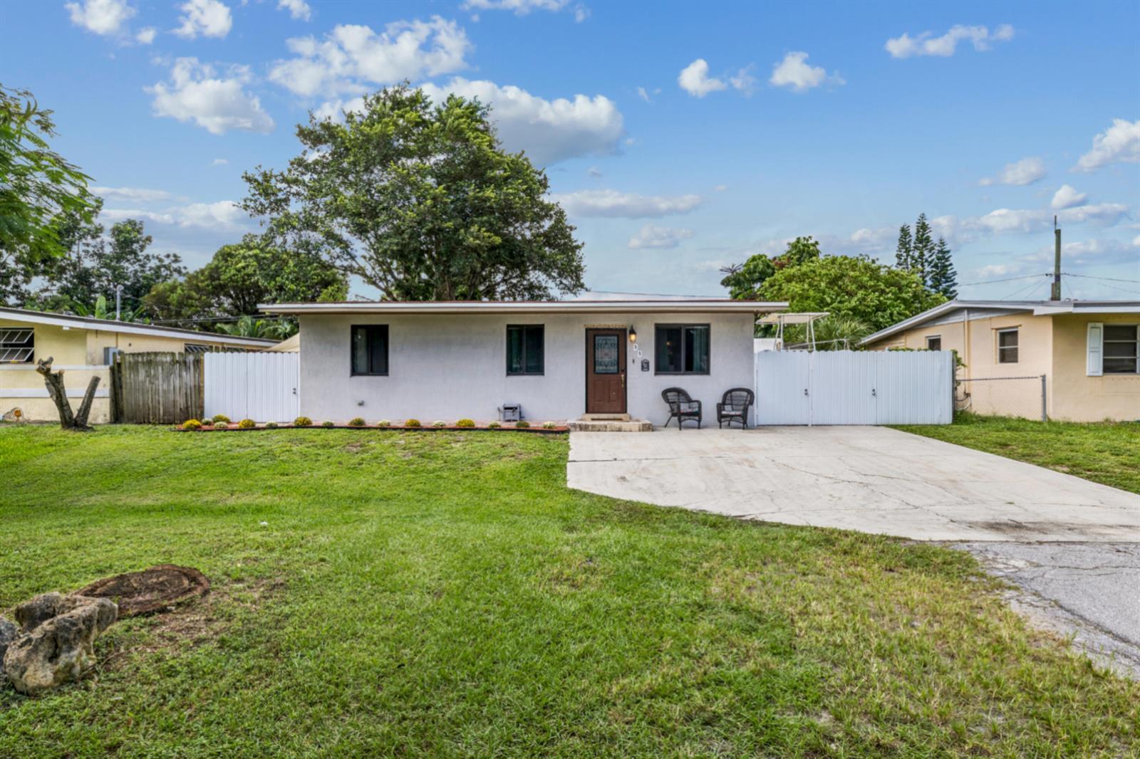 55 Davis Road, Palm Springs FL 33461 photo 3
