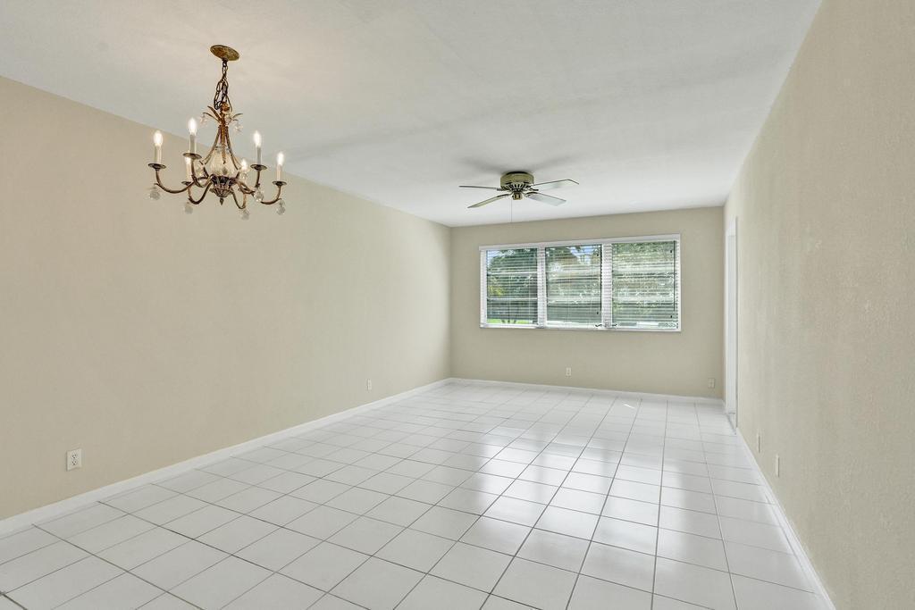 2200 Park Lane Unit 111, Hollywood FL 33021 photo 4