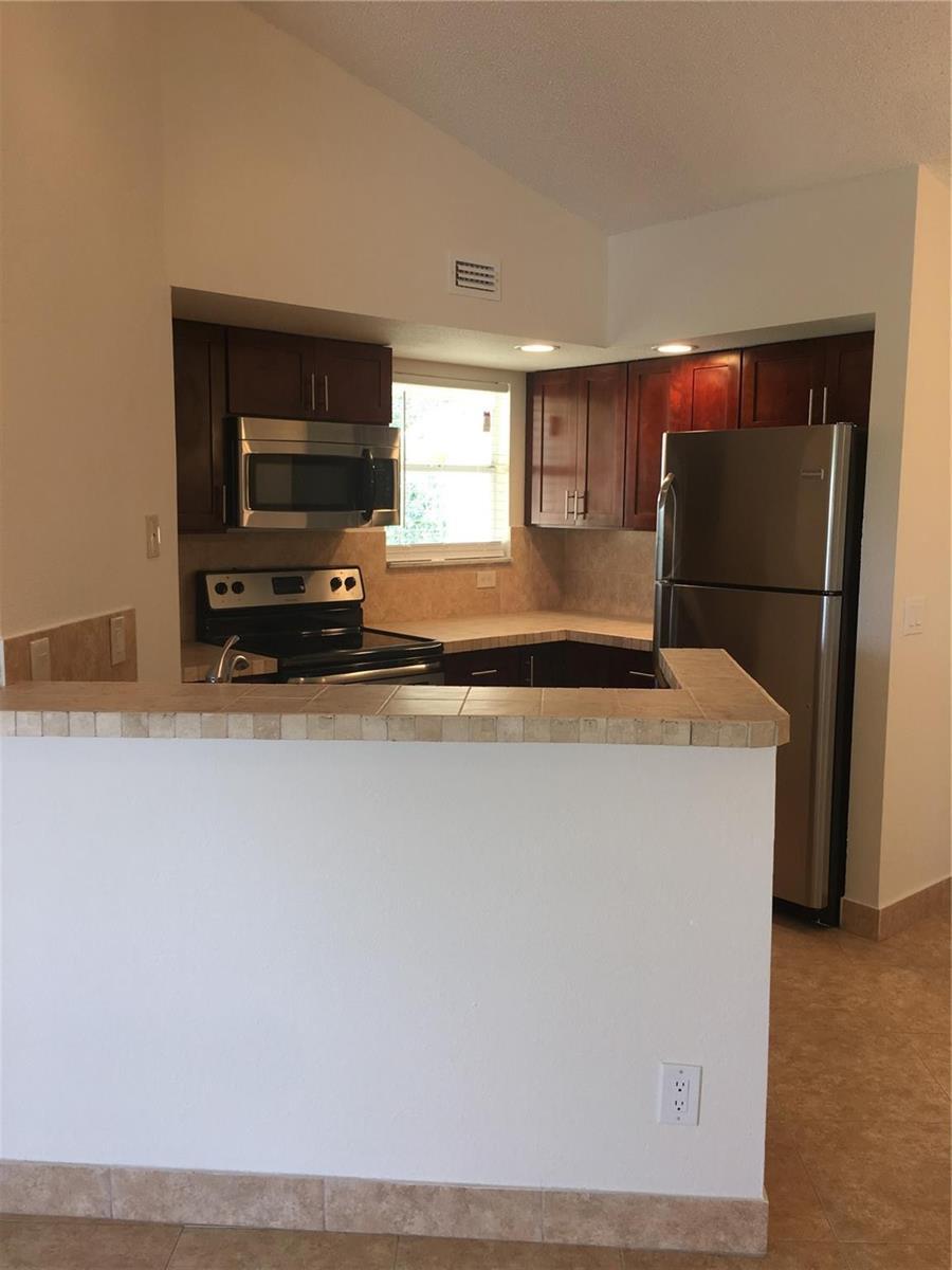 12950 Vista Isles Drive # 427, Sunrise FL 33325 photo 3