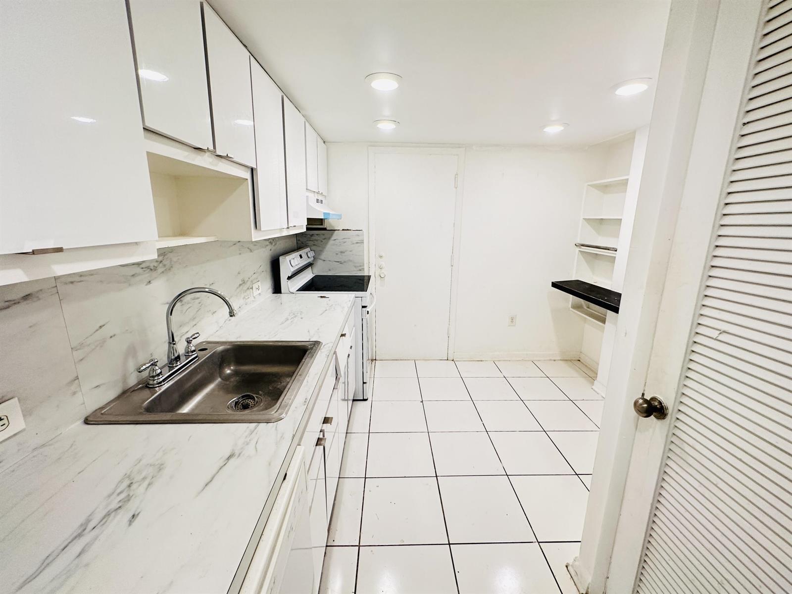 1080 94TH Street # 103, Bay Harbor Islands FL 33154 photo 5