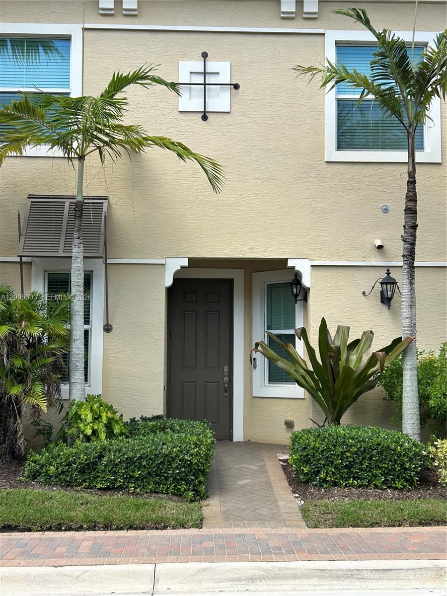 2979 NW 124th Way, Sunrise FL 33323 photo 2