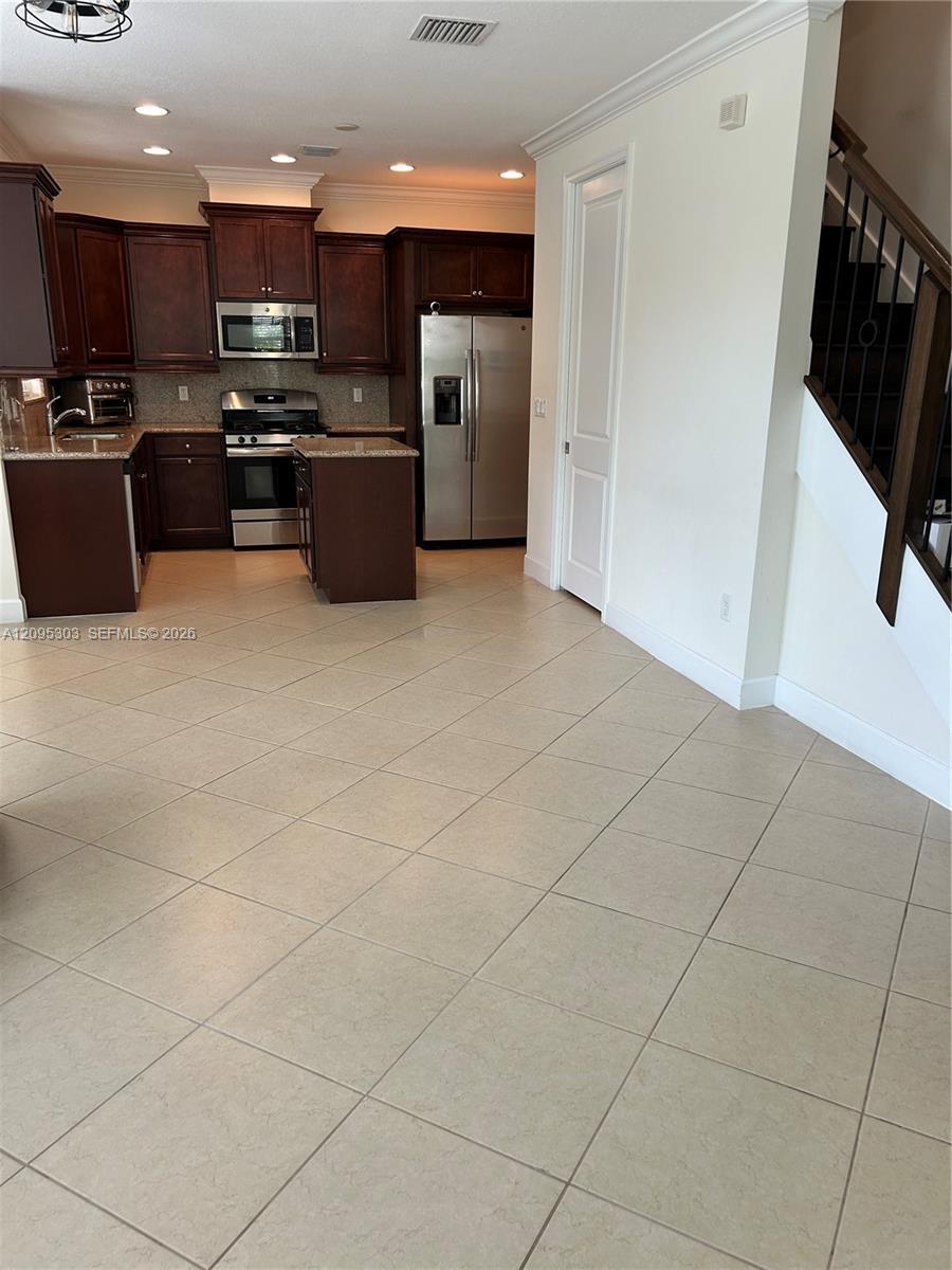 2979 NW 124th Way, Sunrise FL 33323 photo 5