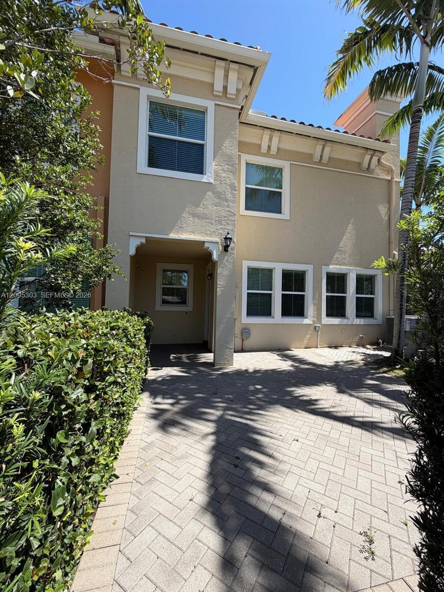 2979 NW 124th Way, Sunrise FL 33323 photo 4