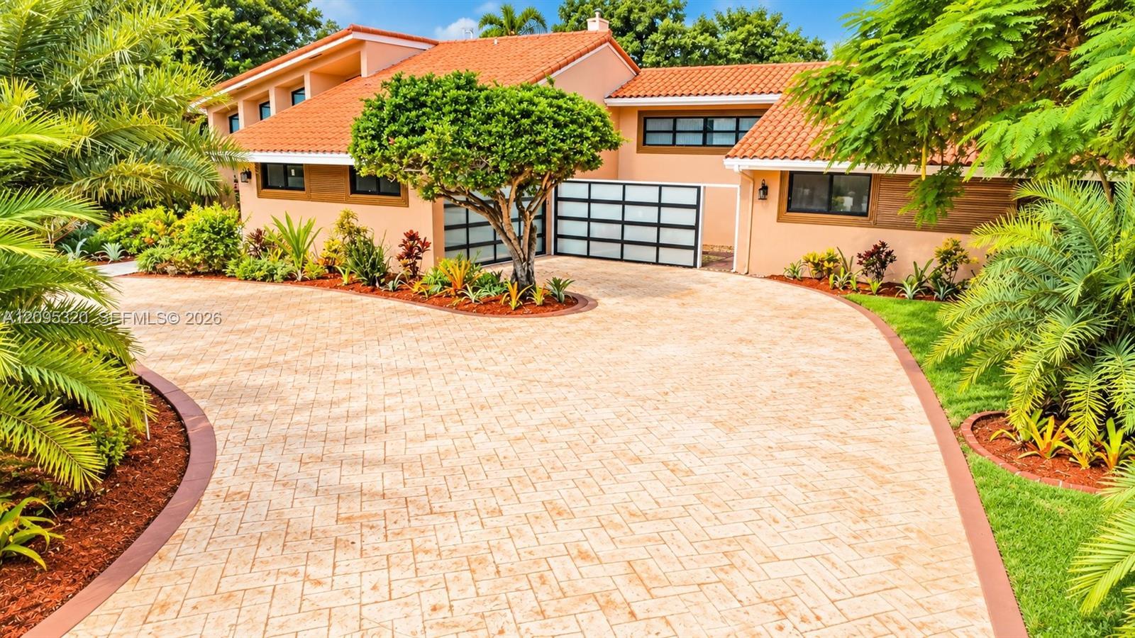 10204 SW 96th Ct, Miami FL 33176 photo 5