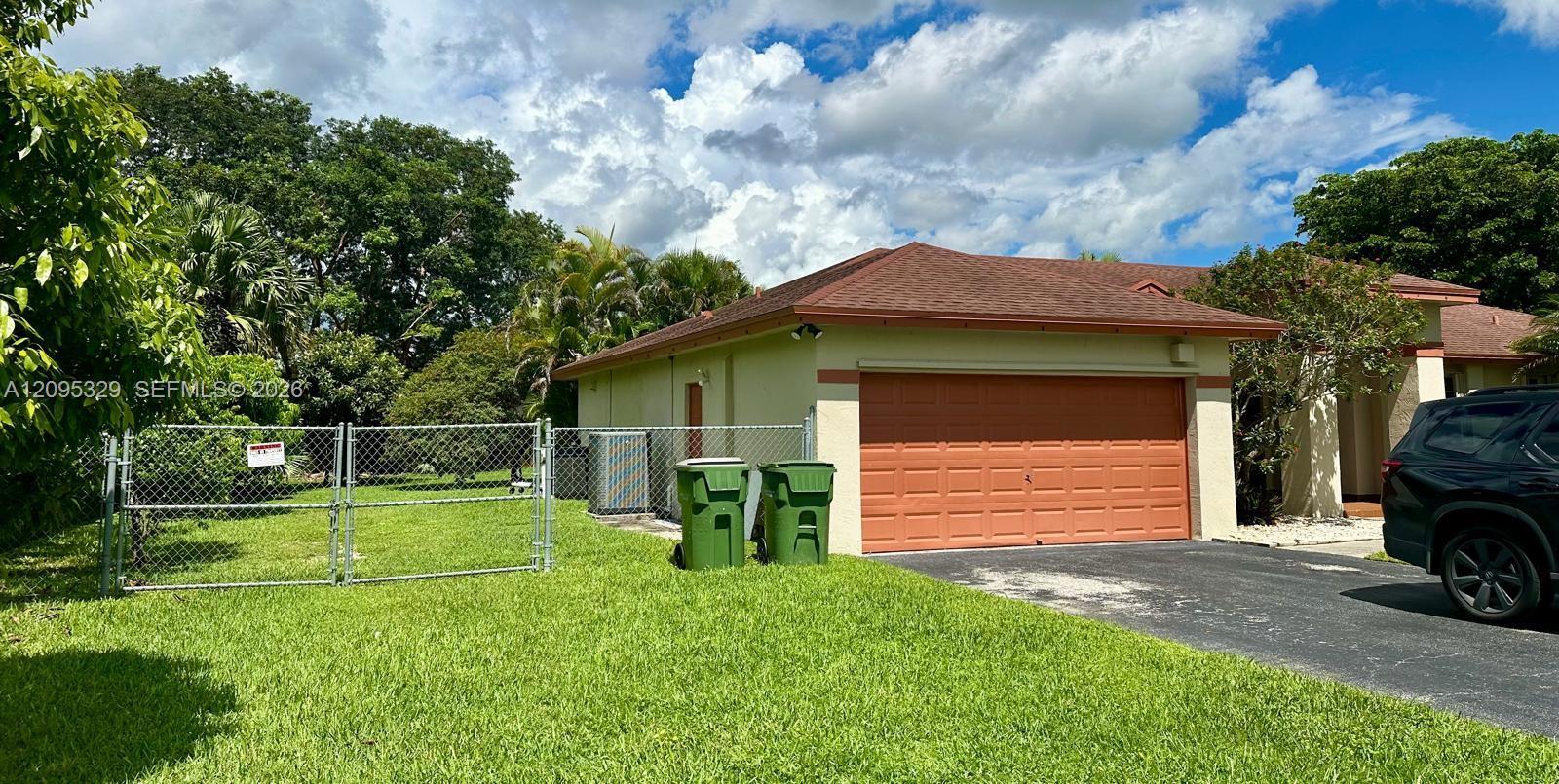 1771 NW 17th St, Homestead FL 33030 photo 2