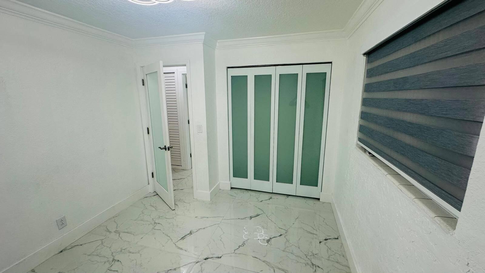 872 HARTH Drive, West Palm Beach FL 33415 photo 4