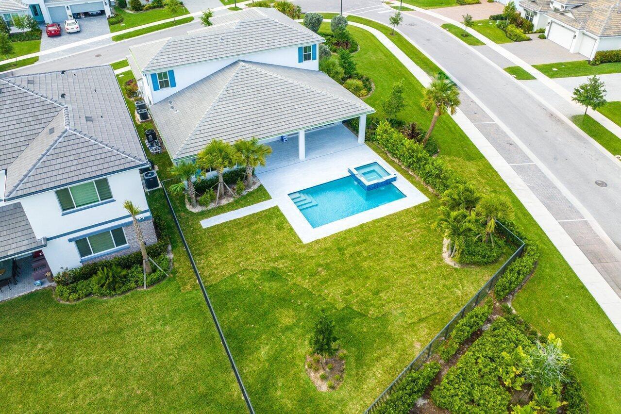 12289 Waterstone Circle, Palm Beach Gardens FL 33412 photo 3