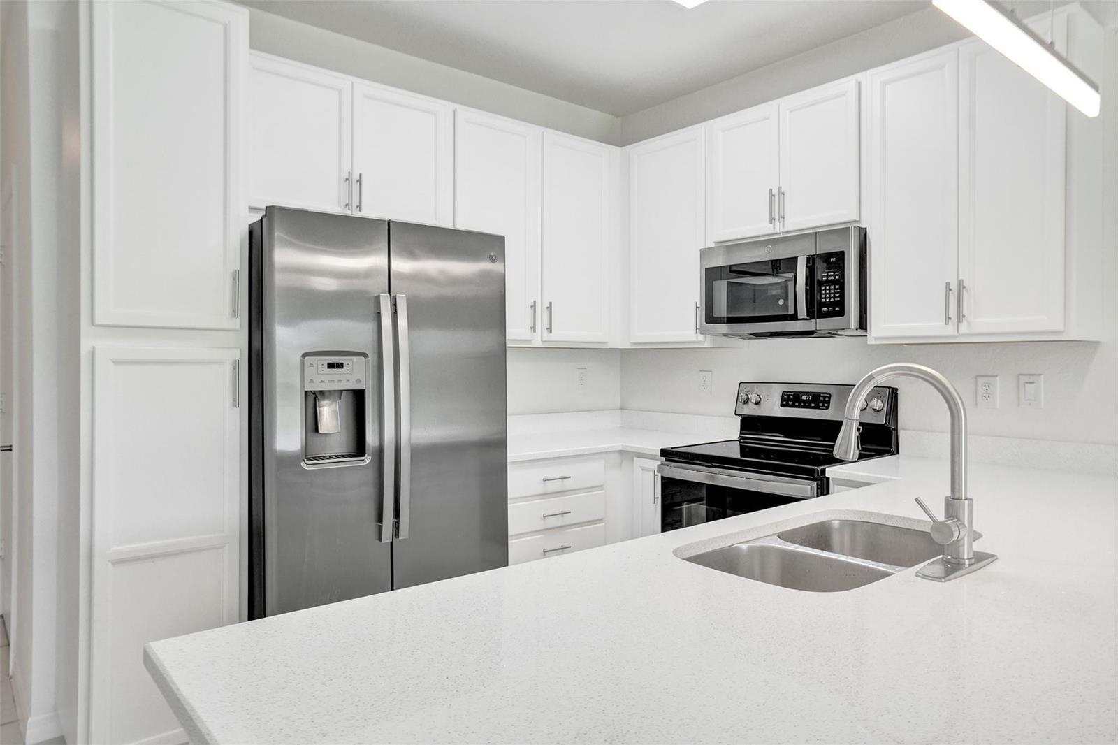 4748 SW 63rd Terrace, Davie FL 33314 photo 4