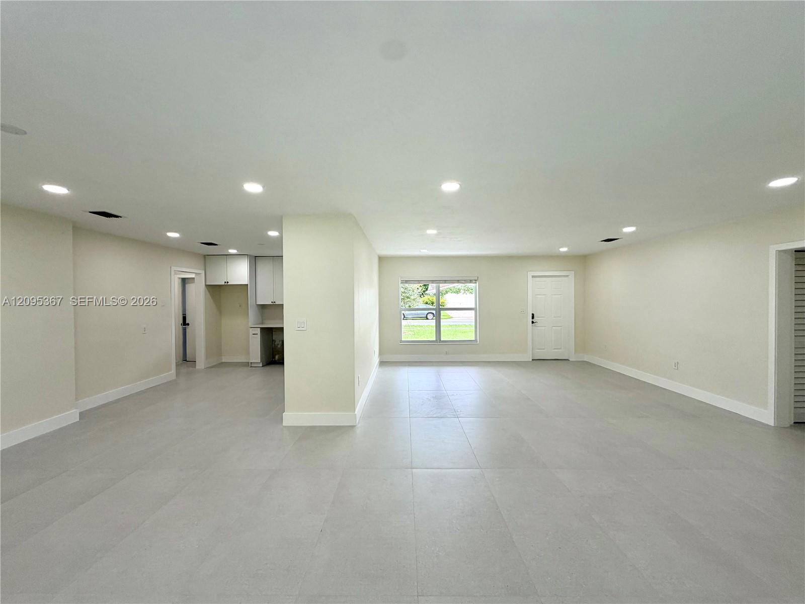 8820 SW 85th St, Miami FL 33173 photo 4