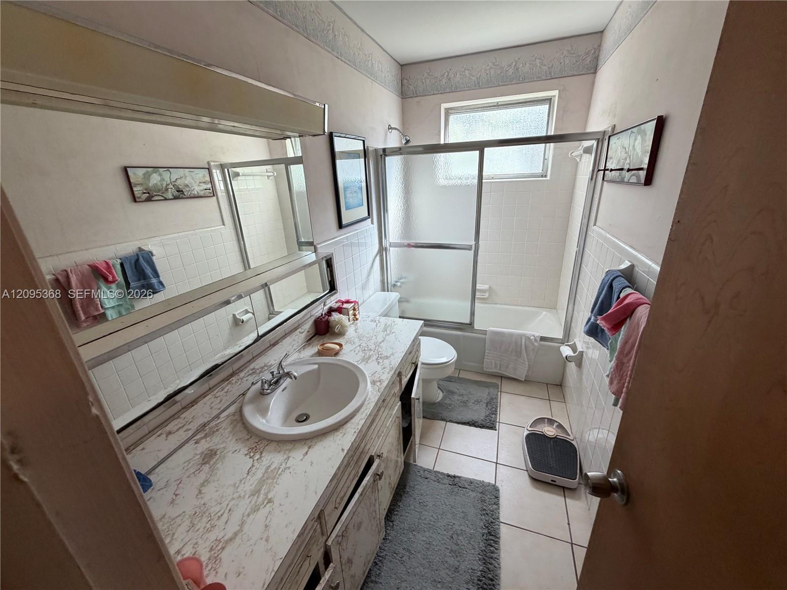 1819 N 51st Ave, Hollywood FL 33021 photo 5
