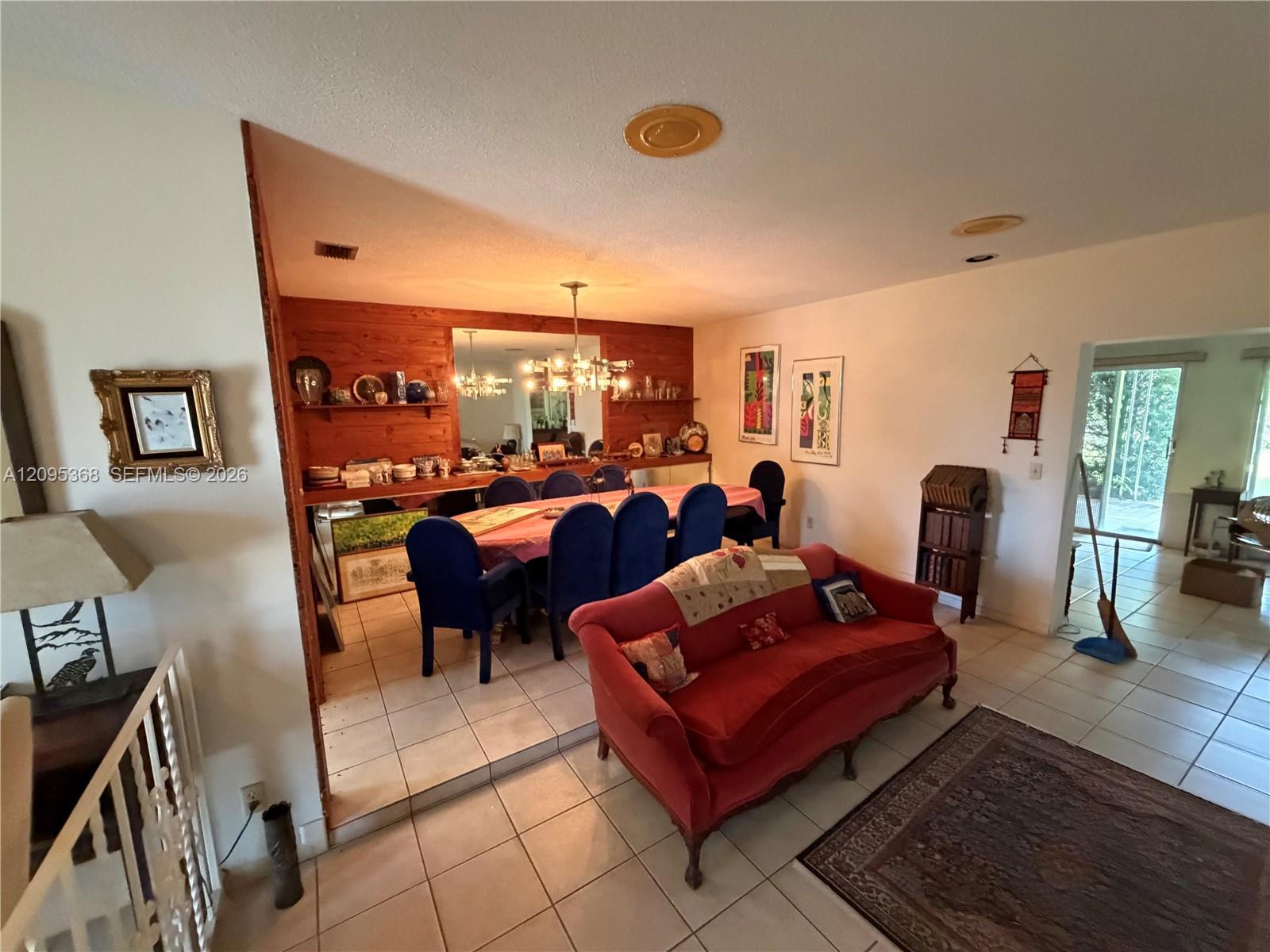 1819 N 51st Ave, Hollywood FL 33021 photo 4