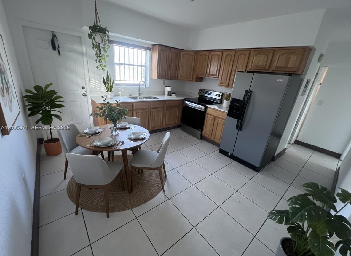 1995 NE 167th St # 1, North Miami Beach FL 33162 photo 2