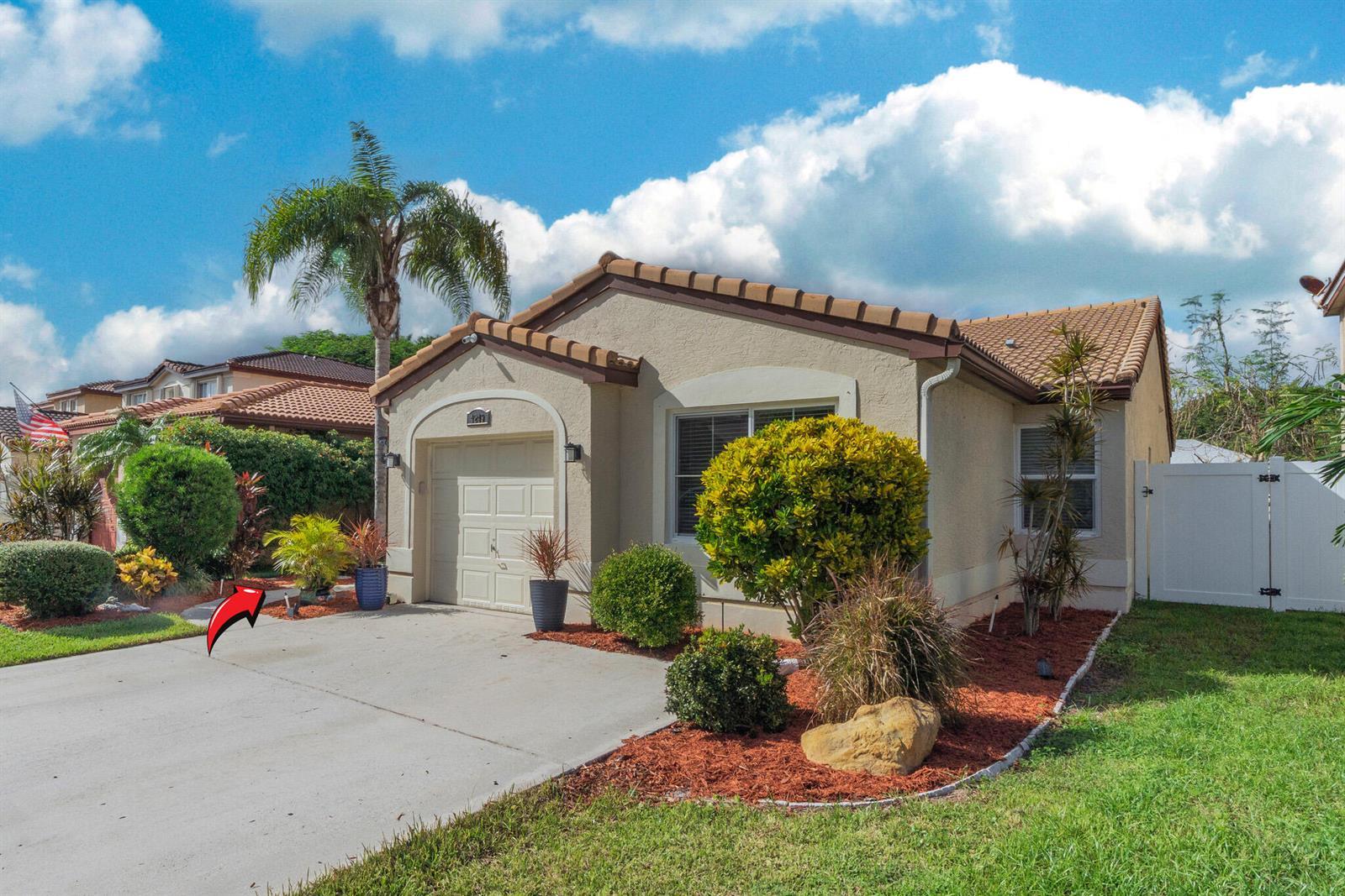 4249 NW 1st Drive, Deerfield Beach FL 33442 photo 2