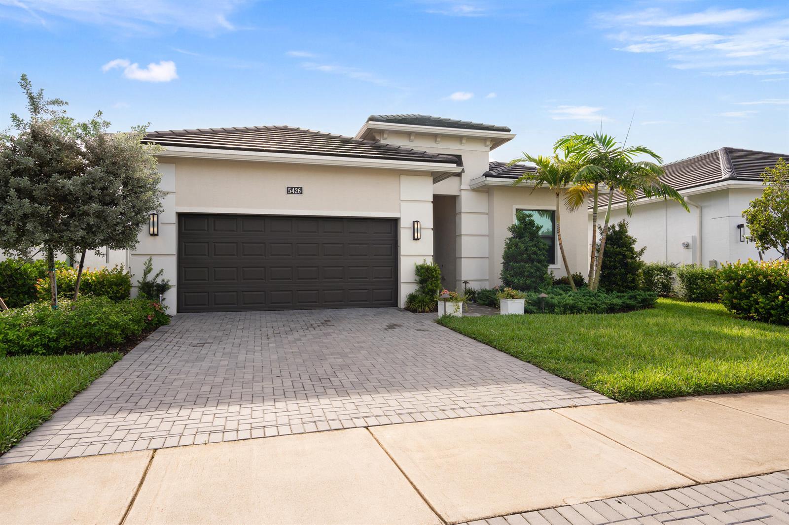 5426 Hutchinson Way, Westlake FL 33470 photo 2