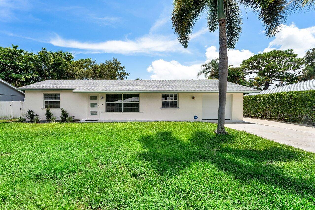 2350 NIKI JO Lane, Palm Beach Gardens FL 33410