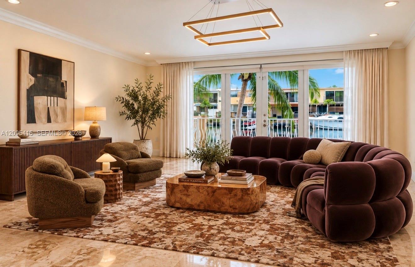 3870 NE 168th St # 2, North Miami Beach FL 33160 photo 2