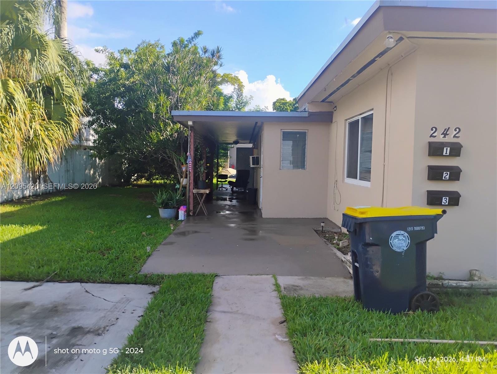 242 SE Park St # 2, Dania Beach FL 33004 photo 3