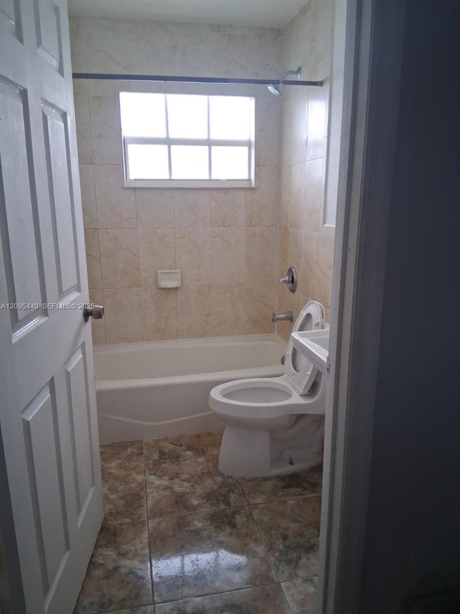 474 E 10th St # 0, Hialeah FL 33010 photo 2