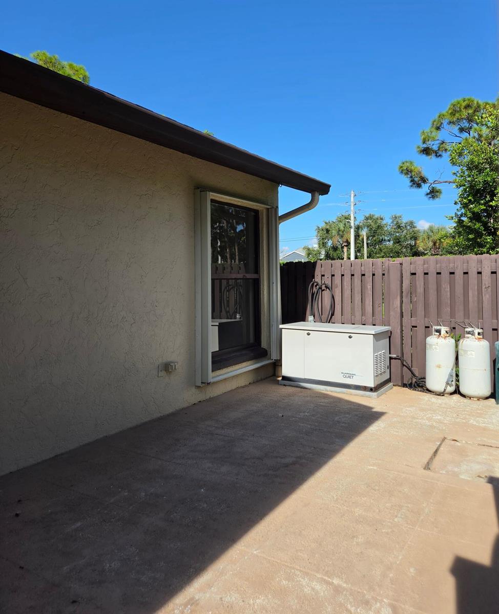 625 SEA PINE Way # H, FL 33415 photo 4